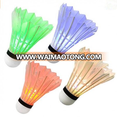 Glow in the dark light up badminton shuttlecock high quality badminton shuttlecock